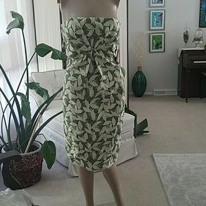 Keyhole back strapless green dress